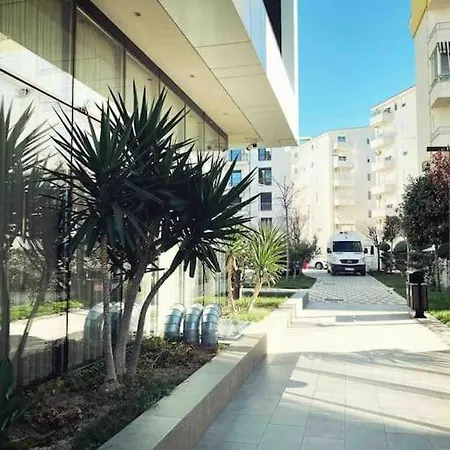 Sun & Sea Qerret 1 Apartament